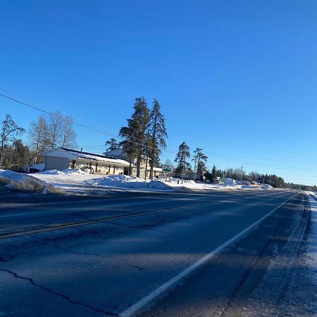Pine Ridge Motel Timmins Εξωτερικό φωτογραφία