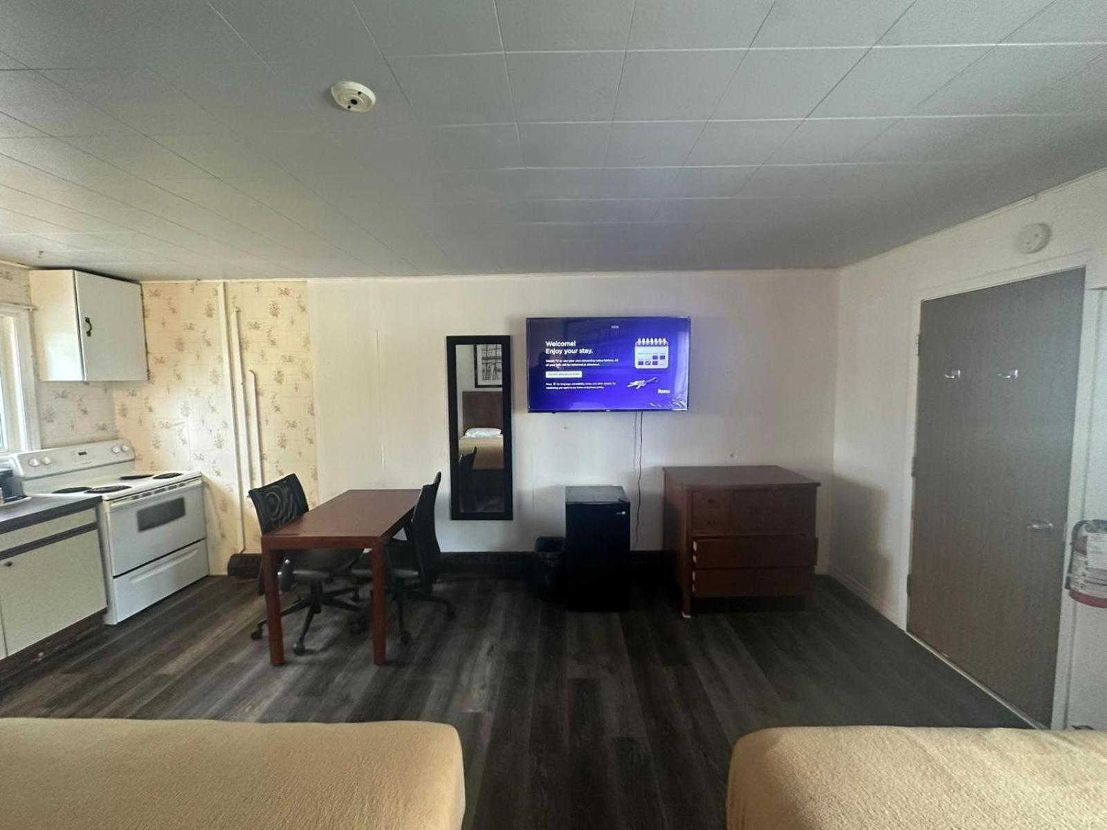 Pine Ridge Motel Timmins Εξωτερικό φωτογραφία