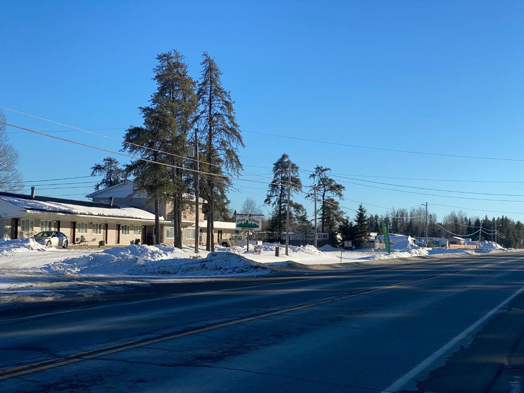 Pine Ridge Motel Timmins Εξωτερικό φωτογραφία